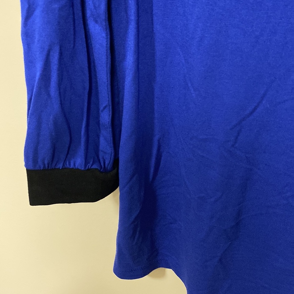 The Limited 3/4 sleeve top small blue - Picture 3 of 6
